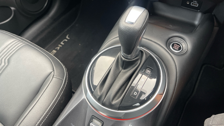 Nissan Juke 1.0 DiG-T 114 Tekna 5dr DCT Petrol Hatchback